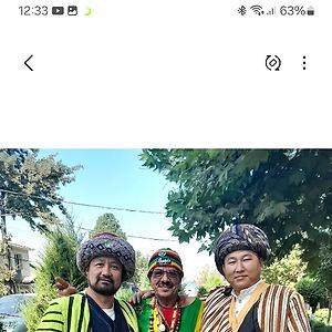 51+