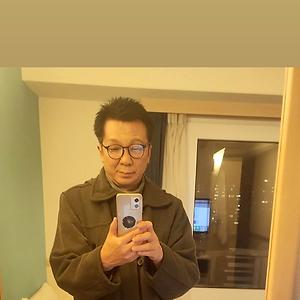 51+