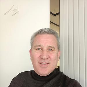 51+