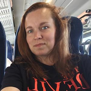 51+
