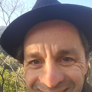 51+
