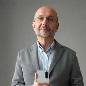 51+