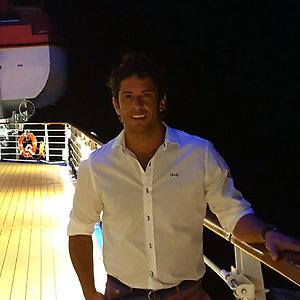 51+