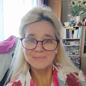 51+