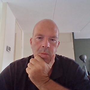 51+