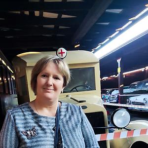 51+