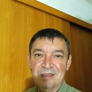 51+
