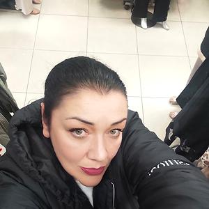51+