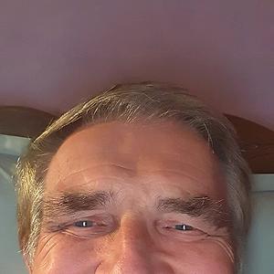 51+